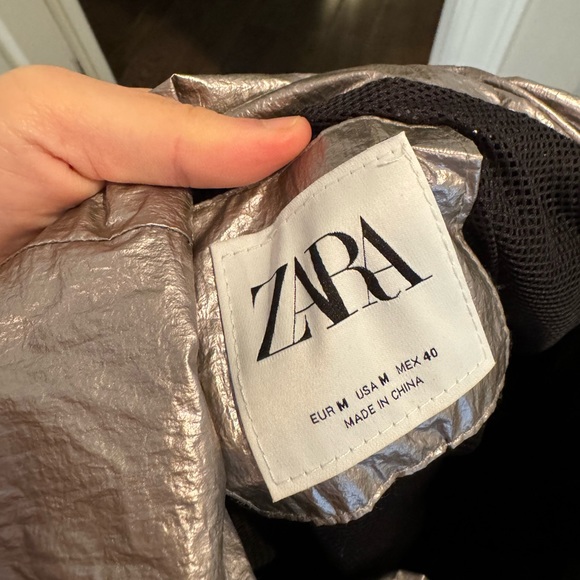 💥SOLD💥ZARA MEN jacket with fanny pack - Picture 4 of 4